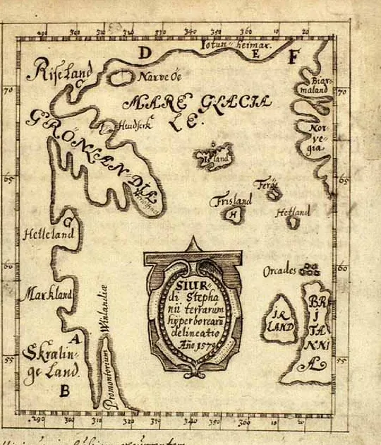 Ruled-border panel from the 1570 Skálholt map: Greenland's coast hooks down the left past Helleland, Markland, and Skrælingeland to a narrow spit labeled Promontorium Winlandiae, facing Iceland, Norway, and Britain across the sea, with a strapwork cartouche at center.